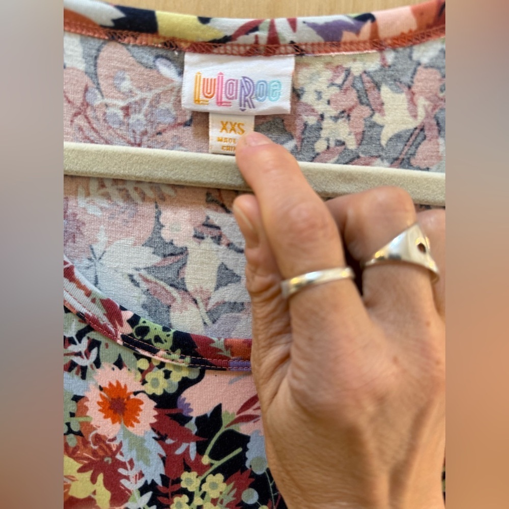 Lularoe Nicole Tropical Stretch Dress. - Picture 8 of 10